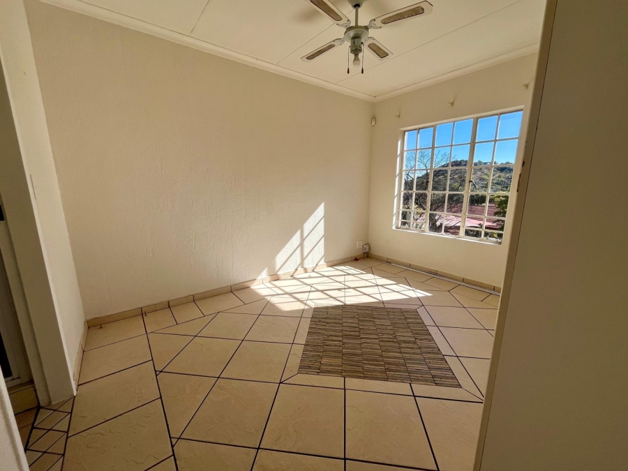 3 Bedroom Property for Sale in Safari Gardens North West